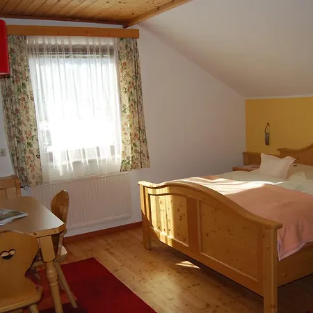Zweikofelblick Apartament Jenig