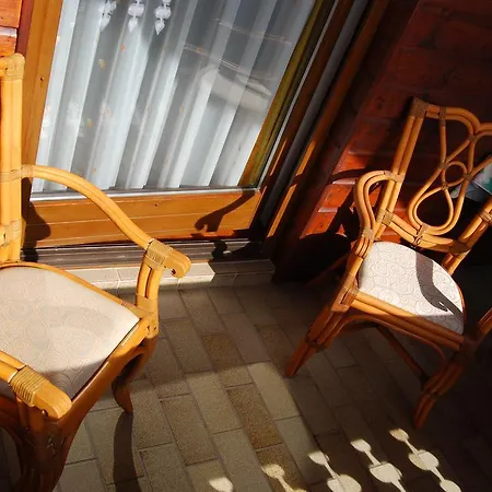 Apartament Zweikofelblick Jenig