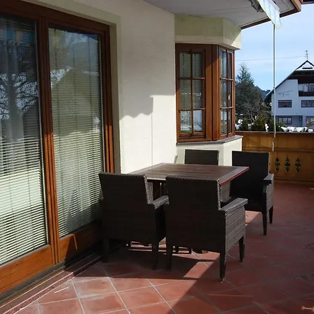 Zweikofelblick Apartament Jenig