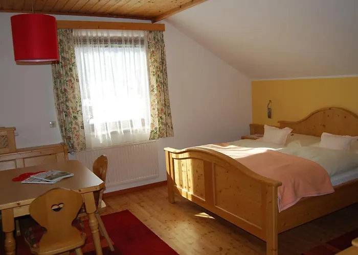 Zweikofelblick Apartment Jenig