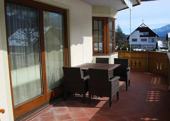 Zweikofelblick Apartment Jenig